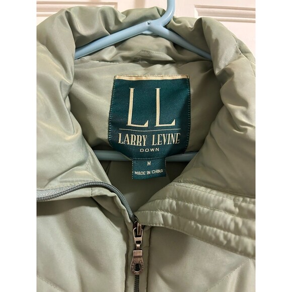 Vintage Larry Levine Down Jacket, sage green iridescent, belted, Puffer Medium - Picture 2 of 8